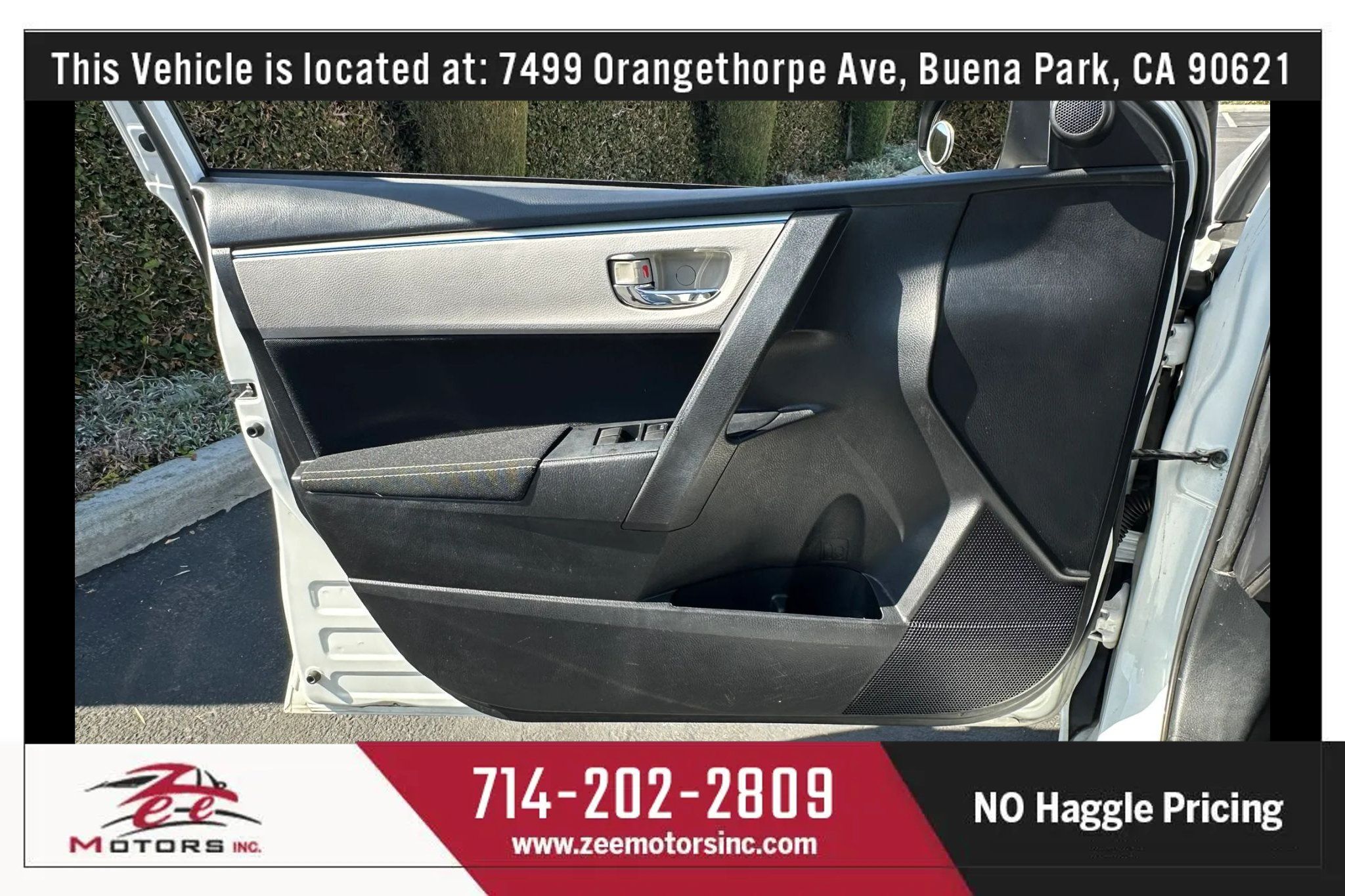 Used 2015 Toyota Corolla LE FWD image 38