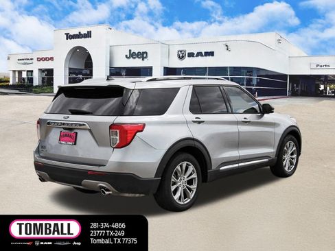 Used 2021 Ford Explorer Limited w/ Equipment Group 301A image 7