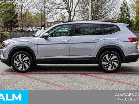 Used 2025 Volkswagen Atlas SE FWD image 10