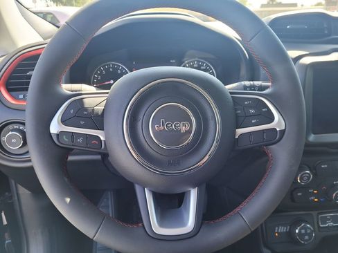 New 2023 Jeep Renegade Trailhawk image 19