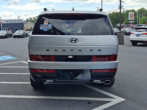 Used 2024 Hyundai Santa Fe Calligraphy AWD/4WD image 5