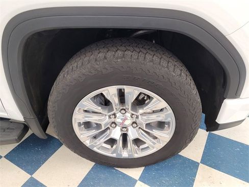 Used 2023 GMC Sierra 1500 Denali image 11