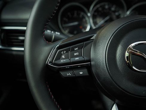 Used 2025 MAZDA CX-5 Carbon Edition image 21