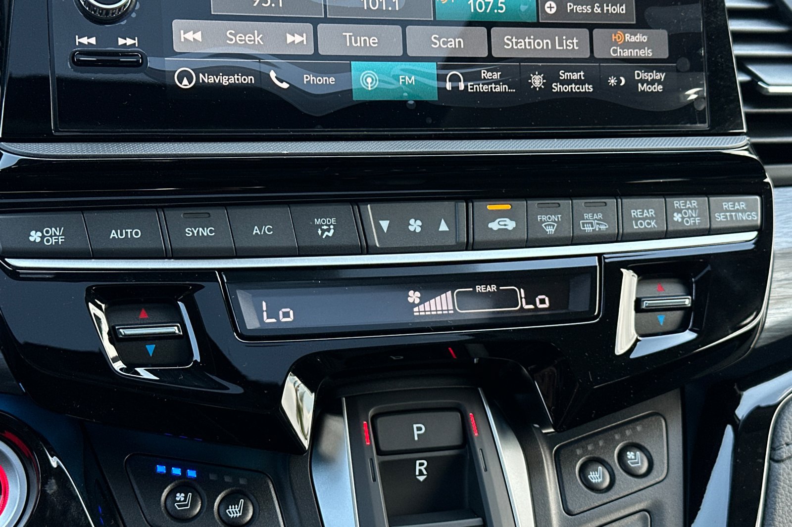 Certified 2026 Honda Odyssey Elite image 24
