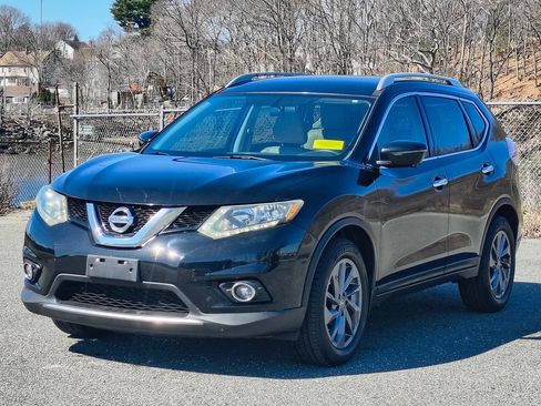 Used 2016 Nissan Rogue SL image 3