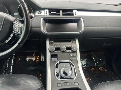 Used 2017 Land Rover Range Rover Evoque HSE Dynamic image 11