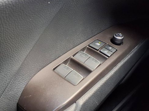 Used 2022 Toyota Camry XSE FWD image 20