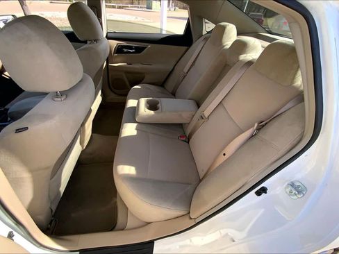 Used 2013 Nissan Altima 2.5 SV image 21