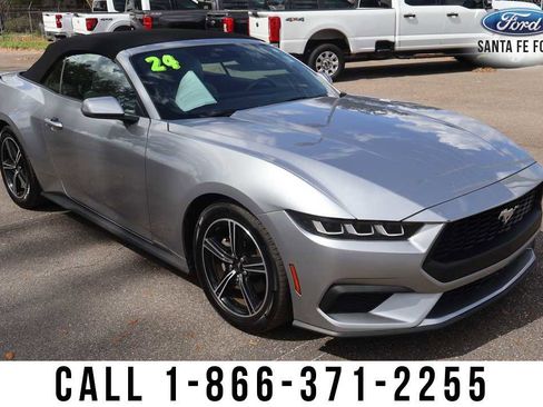 Used 2024 Ford Mustang Premium image 5