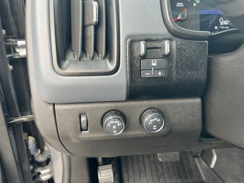 Used 2020 Chevrolet Colorado Z71 image 43