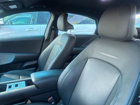 Used 2024 Hyundai Ioniq 6 SEL image 12