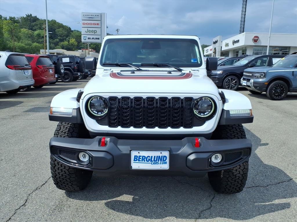 New 2026 Jeep Wrangler Unlimited Sport w/ Dual Top Group AWD/4WD image 9