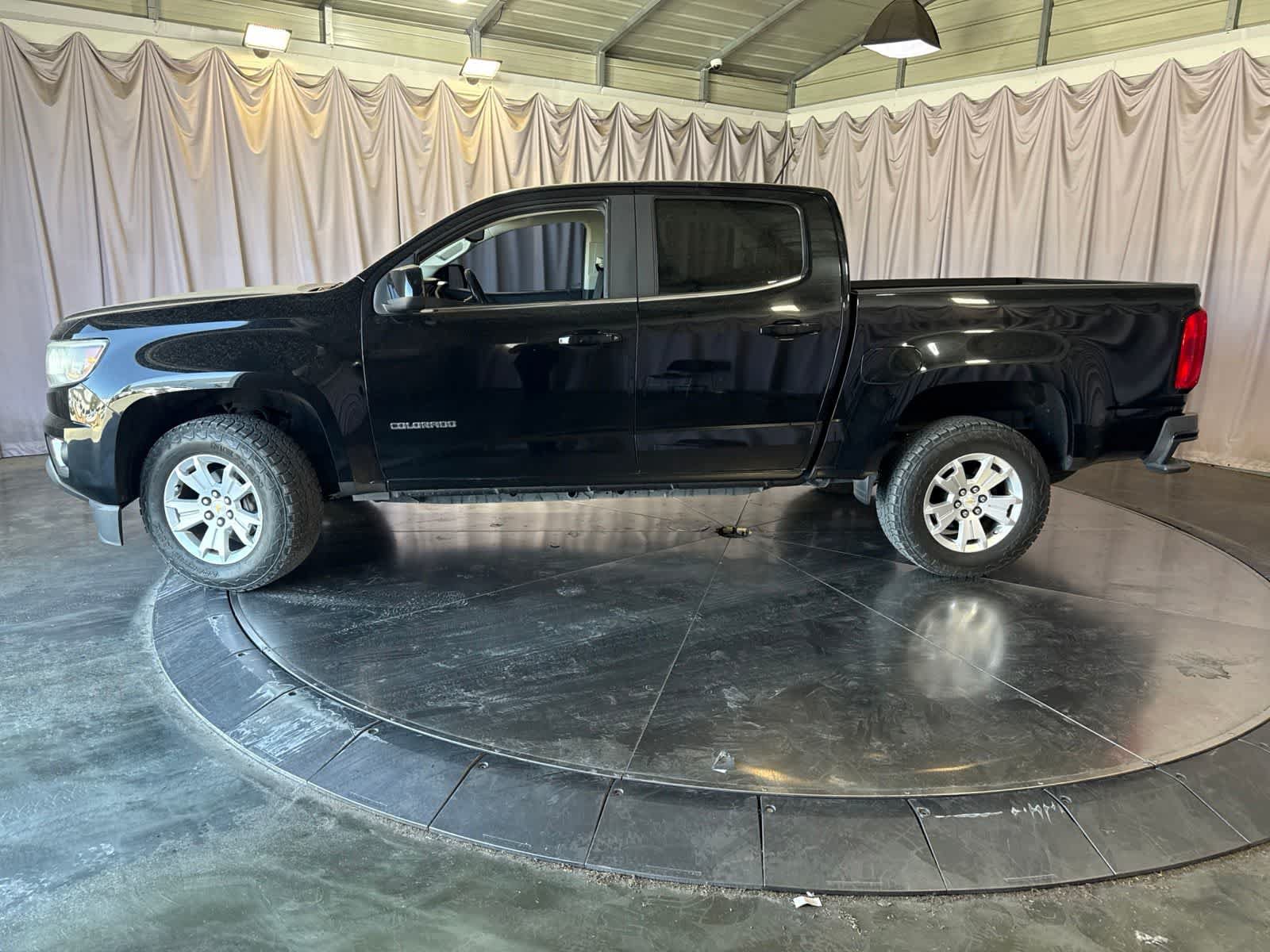 Used 2020 Chevrolet Colorado LT w/ LT Convenience Package RWD image 7