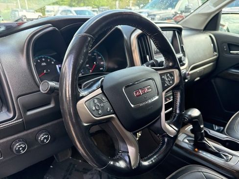 Used 2018 GMC Canyon Denali image 14