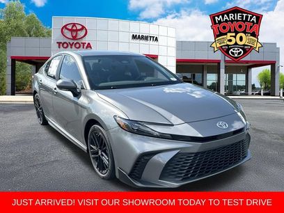 New 2026 Toyota Camry SE w/ Convenience Package