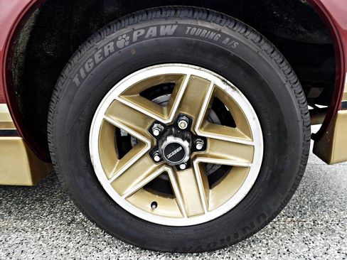 Used 1987 Chevrolet Camaro Z28 RWD image 16