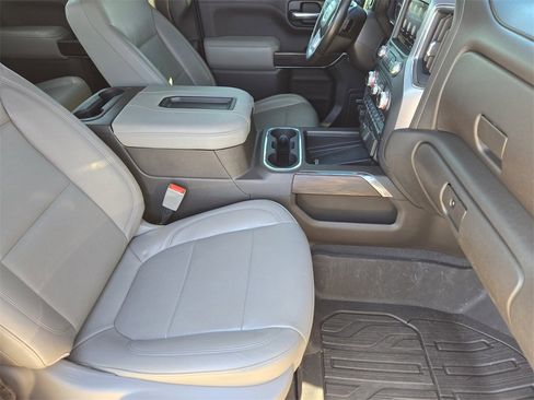 Used 2019 GMC Sierra 1500 SLT w/ SLT Premium Package image 9