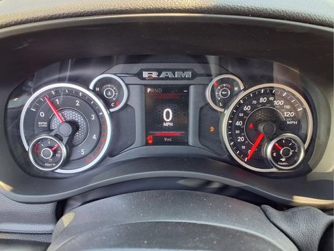 New 2026 RAM 2500 Tradesman AWD/4WD image 13