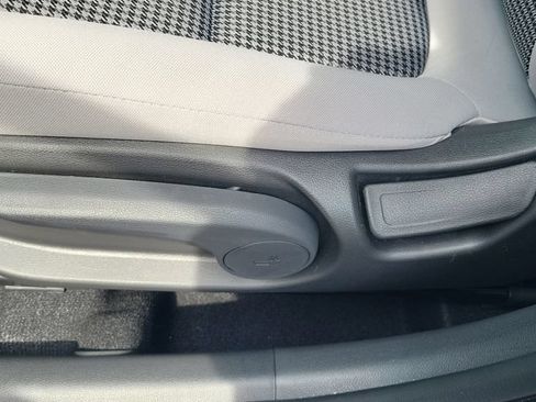 Certified 2023 Hyundai Kona SE w/ Cargo Package FWD image 16