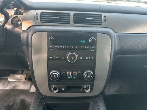 Used 2010 Chevrolet Suburban 2500 w/ Skid Plate Package image 11