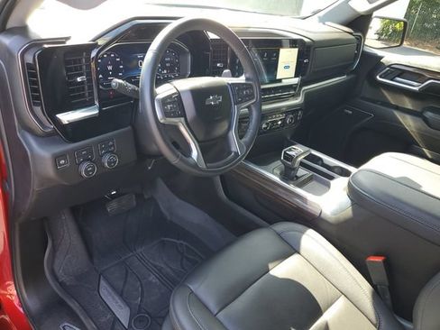 Certified 2024 Chevrolet Silverado 1500 RST AWD/4WD image 19