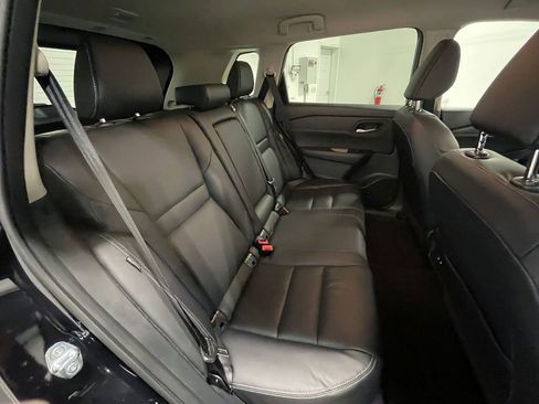 Used 2026 Nissan Rogue SL AWD/4WD image 24