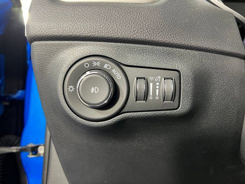 Used 2018 Jeep Compass Latitude w/ Popular Equipment Group AWD/4WD image 28