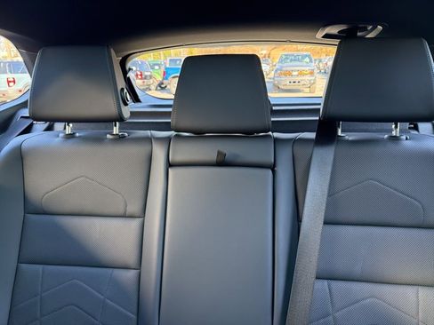 Used 2025 BMW X1 xDrive28i image 11