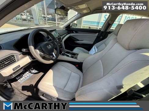 Used 2019 Honda Accord LX image 7