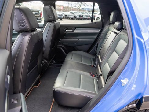 New 2026 GMC Terrain AT4 AWD/4WD image 13