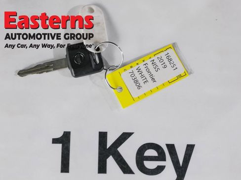 Used 2019 Nissan Frontier S image 24