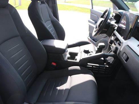 Used 2024 Toyota Tacoma TRD Off-Road AWD/4WD image 25