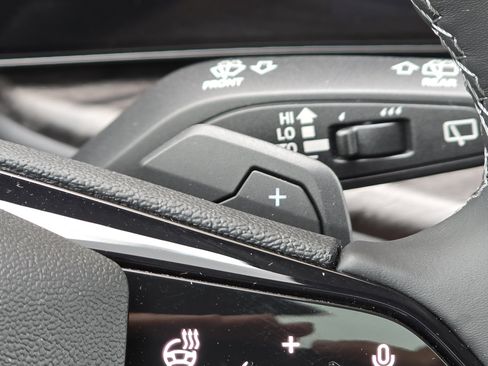 New 2025 Audi Q5 Premium Plus w/ Premium Plus image 18