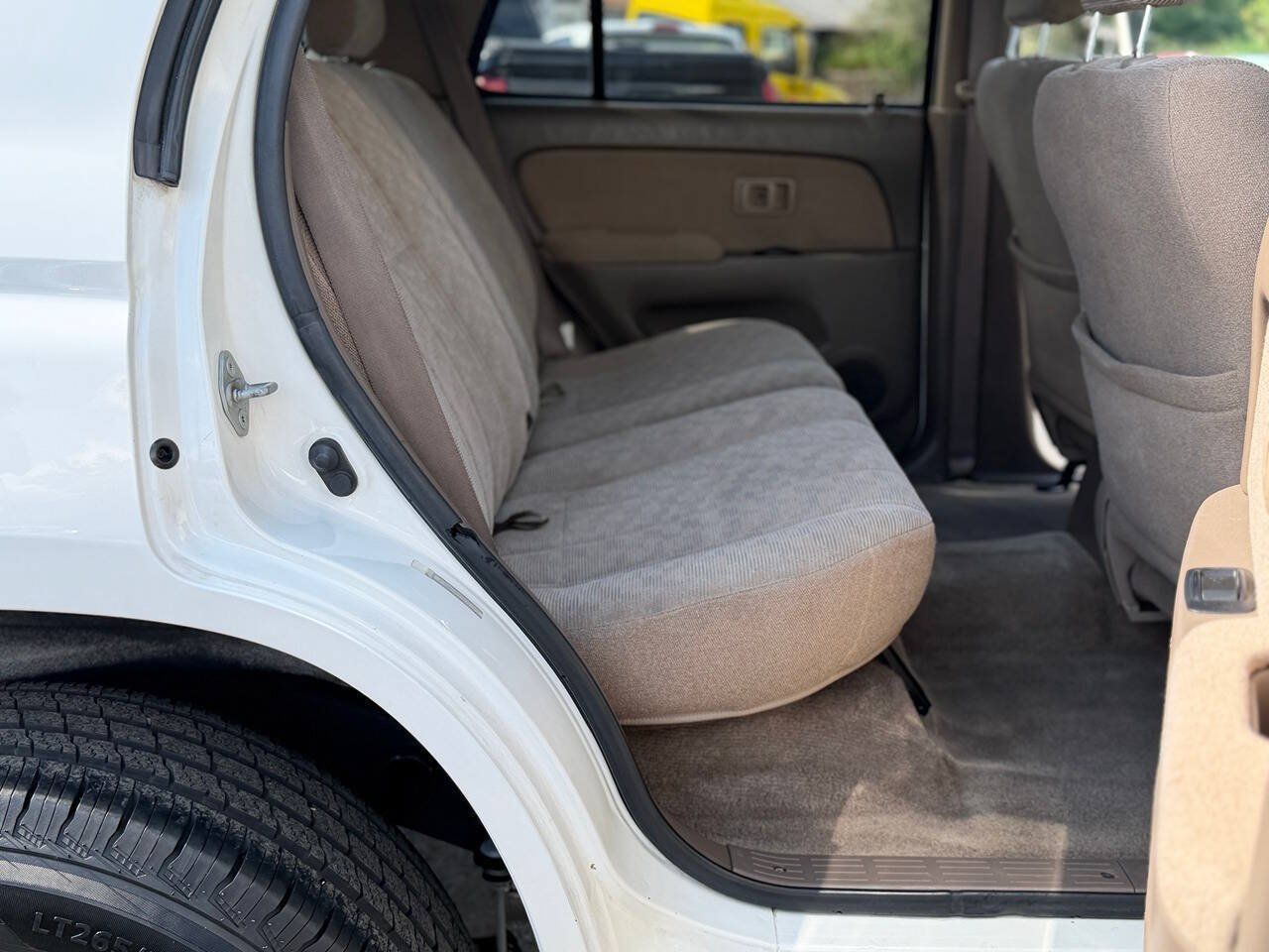 Used 2000 Toyota 4Runner 2WD w/ Upgrade Value Pkg 1 image 26