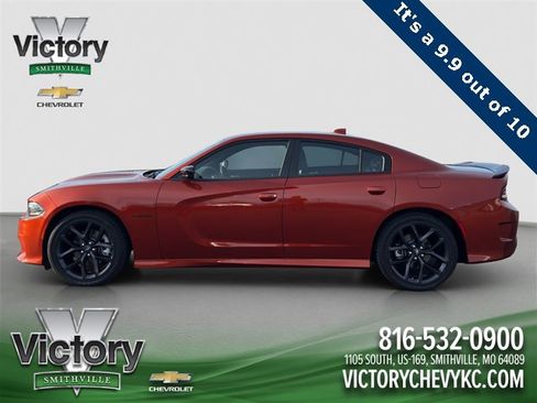 Used 2022 Dodge Charger R/T w/ Plus Group image 3