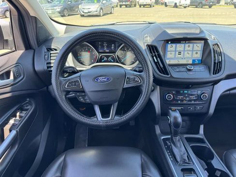 Used 2019 Ford Escape SEL AWD/4WD image 23