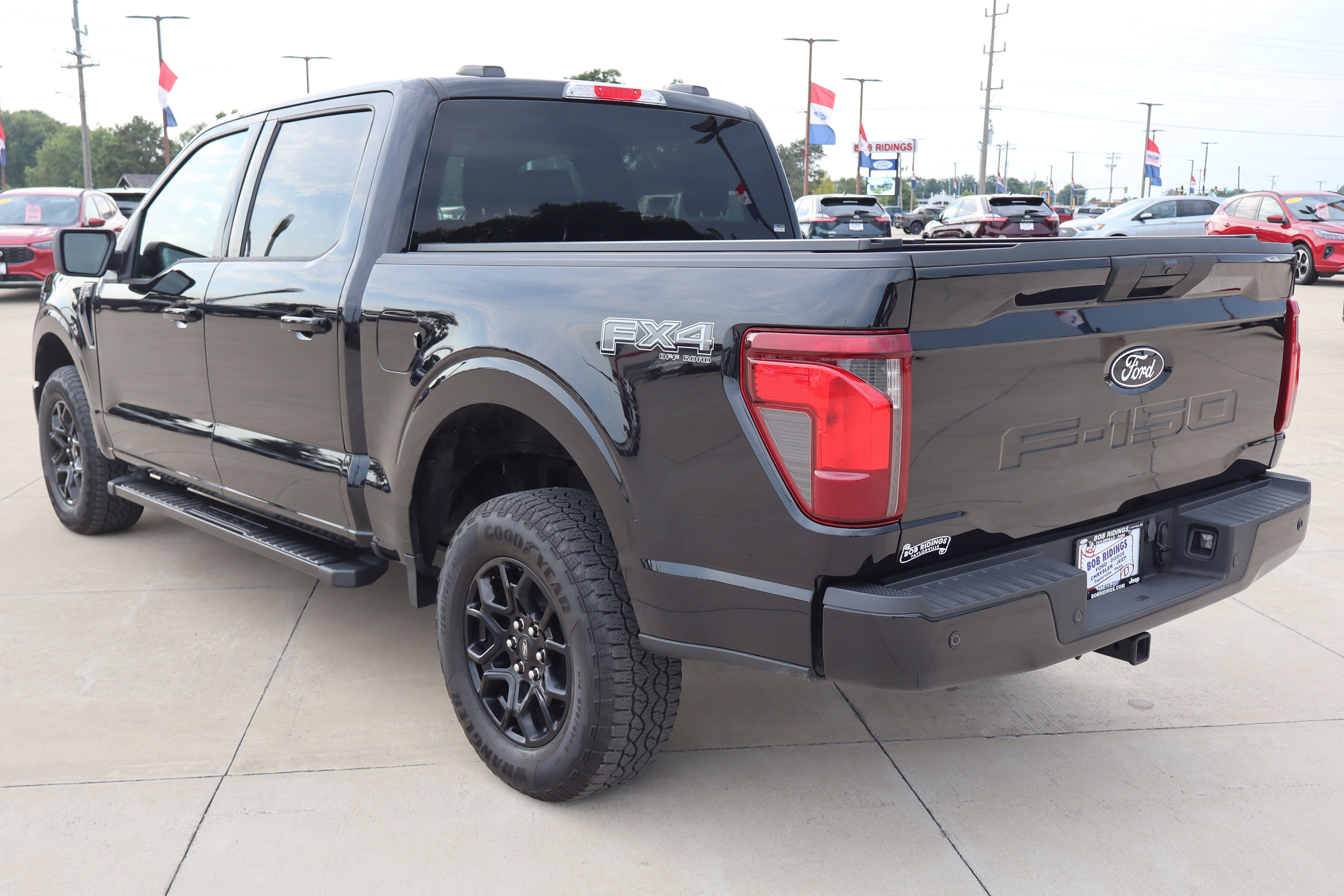 Used 2025 Ford F150 XLT w/ Equipment Group 301A Standard AWD/4WD image 7