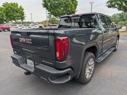 Used 2021 GMC Sierra 1500 Denali w/ Driver Alert Package II AWD/4WD image 12