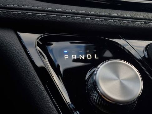 New 2026 Chrysler Pacifica Select image 30