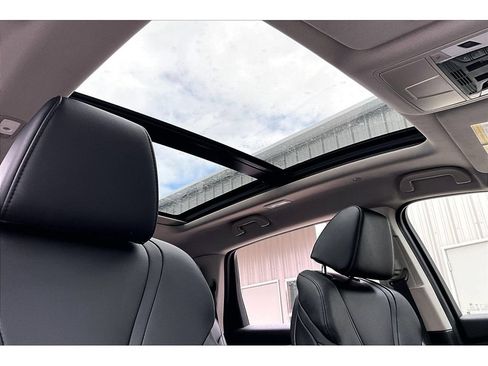 Used 2022 Acura MDX SH-AWD image 22