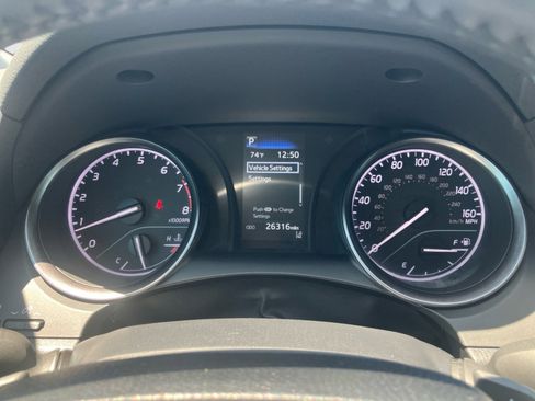 Used 2024 Toyota Camry SE FWD image 14