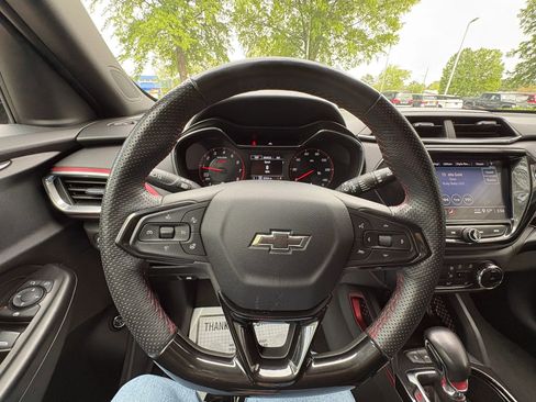 Used 2023 Chevrolet TrailBlazer RS w/ Sun and Liftgate Package image 30