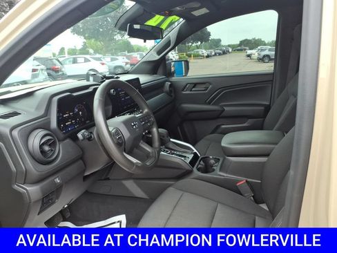 Used 2024 Chevrolet Colorado Trail Boss w/ LPO, Dark Essentials Package AWD/4WD image 13