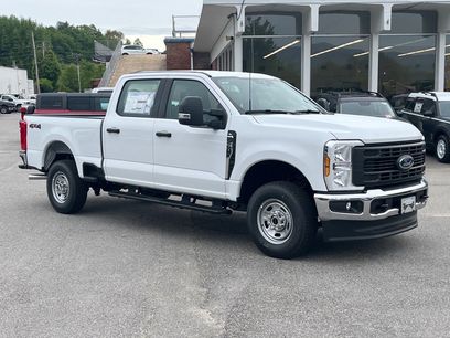 New 2025 Ford F250 XL w/ XL Chrome Package