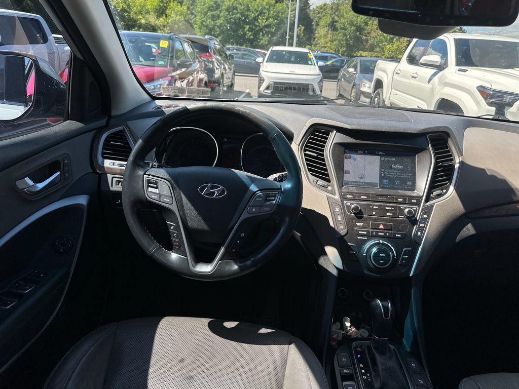 Used 2019 Hyundai Santa Fe XL AWD/4WD image 12
