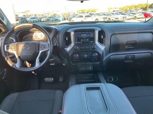 Used 2021 Chevrolet Silverado 1500 LT Trail Boss w/ Bed Protection Package image 15