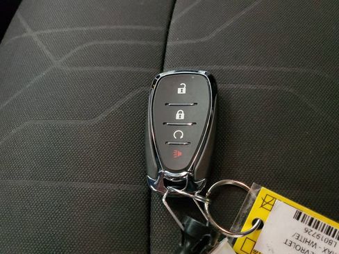 Used 2020 Chevrolet Trax LT w/ LT Convenience Package image 26