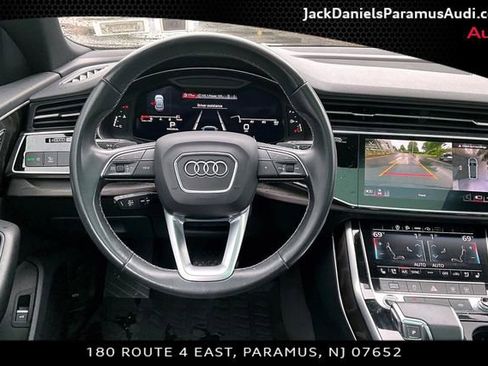 Used 2021 Audi Q8 Premium Plus w/ Premium Plus Package AWD/4WD image 5