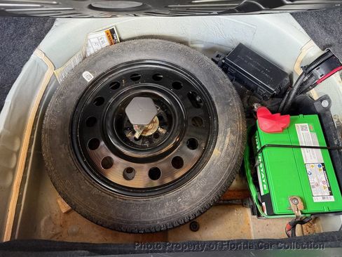 Used 2004 Lincoln LS RWD image 91