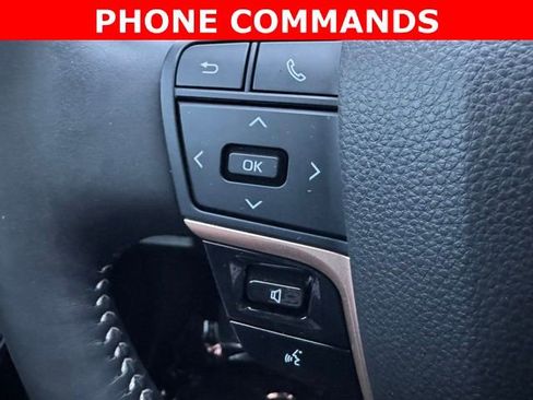 Used 2025 Toyota Crown Signia image 24